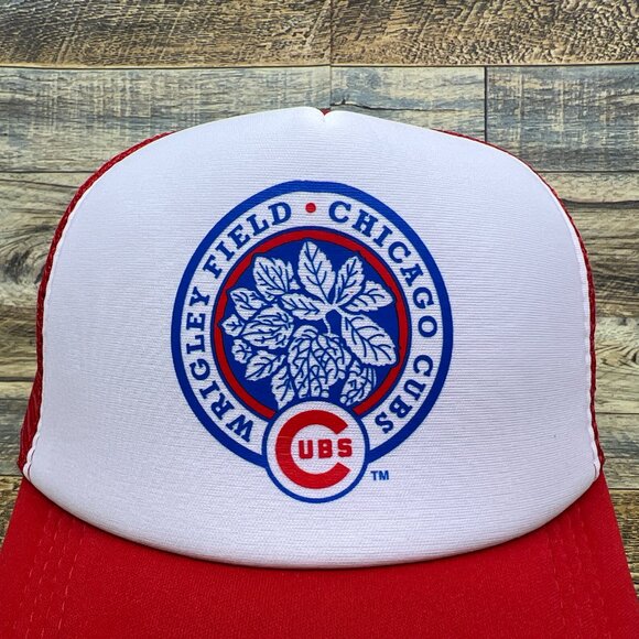 Chicago Cubs Mens Trucker Hat Red Snapback 1937 Wrigley Field Vintage Logo Cap - Picture 3 of 8